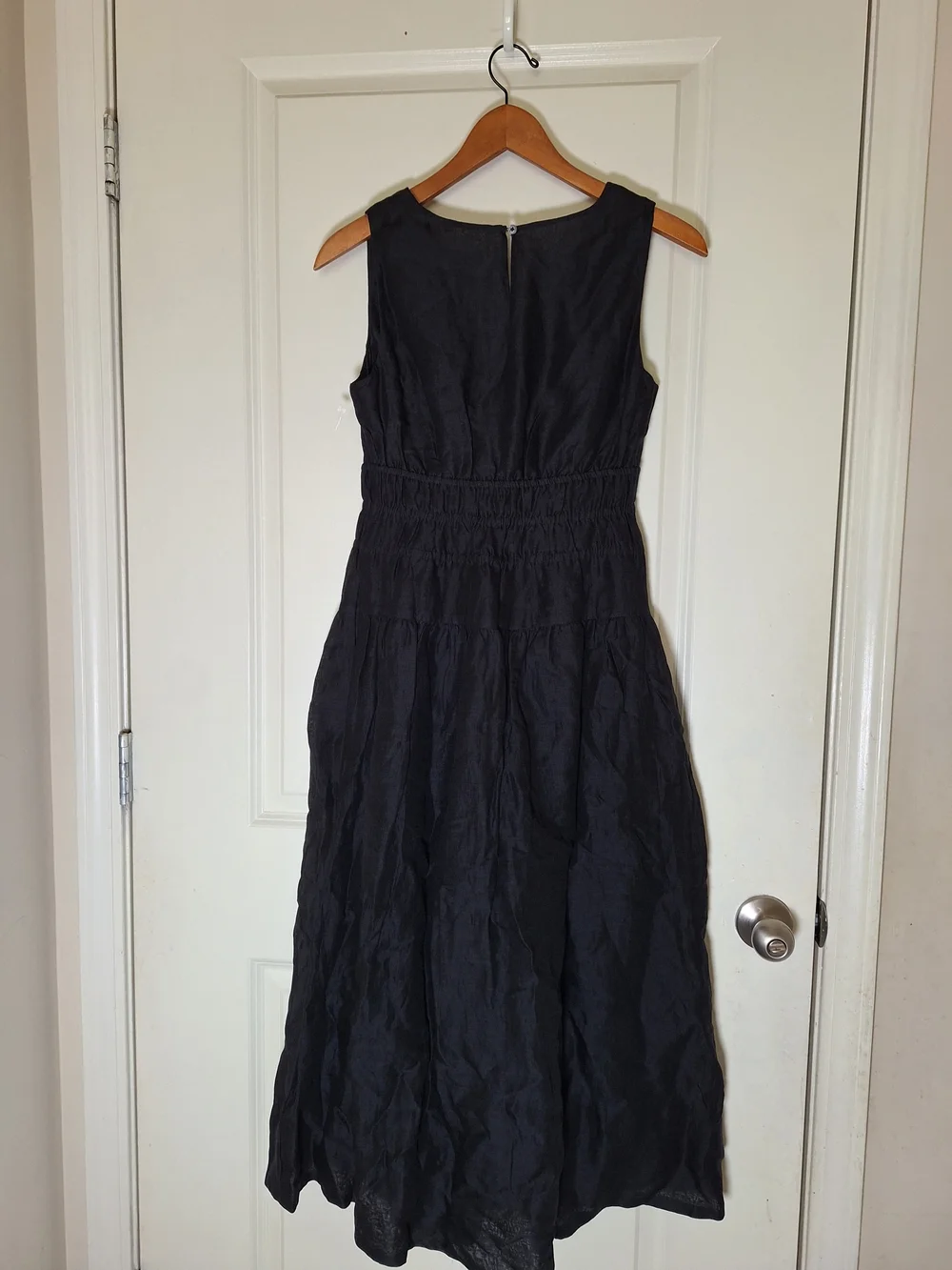 J.Crew Black Sleeveless V-Neck Tiered Smocked Waist Midi Dress Size XS